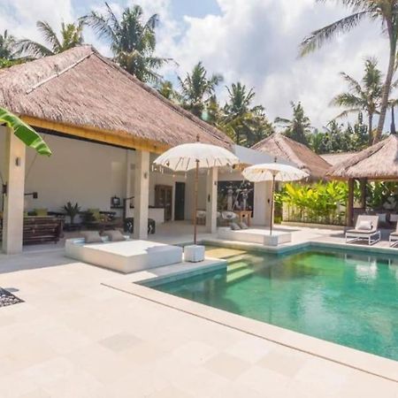 Villa Hidden Pearl, With Private Cook And Pool การางาเซ็ม ภายนอก รูปภาพ