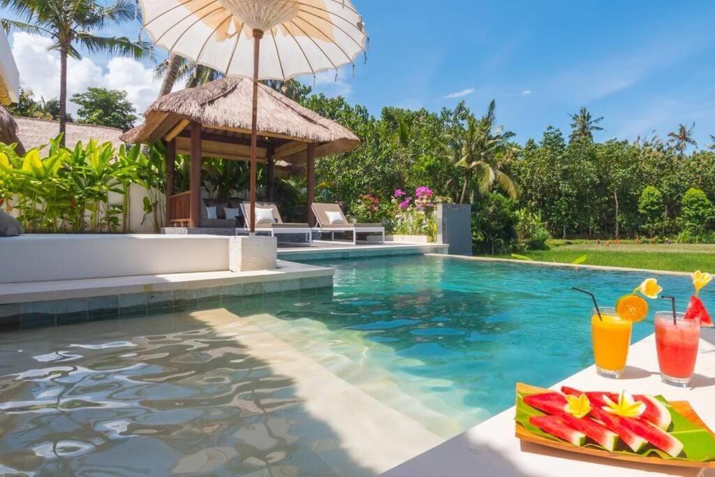 Villa Hidden Pearl, With Private Cook And Pool การางาเซ็ม ภายนอก รูปภาพ