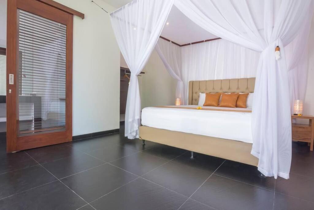 Villa Hidden Pearl, With Private Cook And Pool การางาเซ็ม ภายนอก รูปภาพ